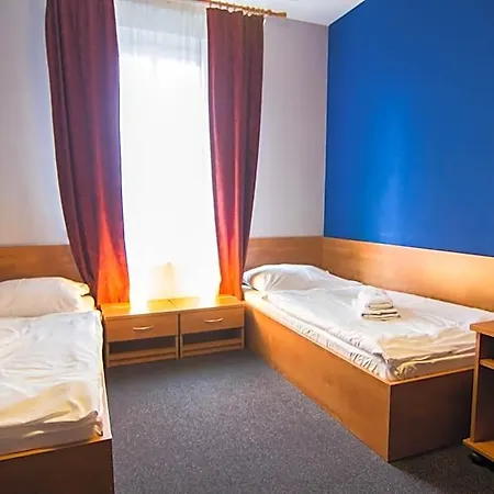 Hron Hotell 4*