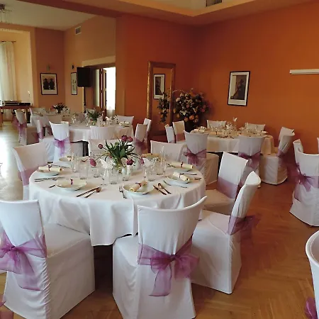 Hotel Hron