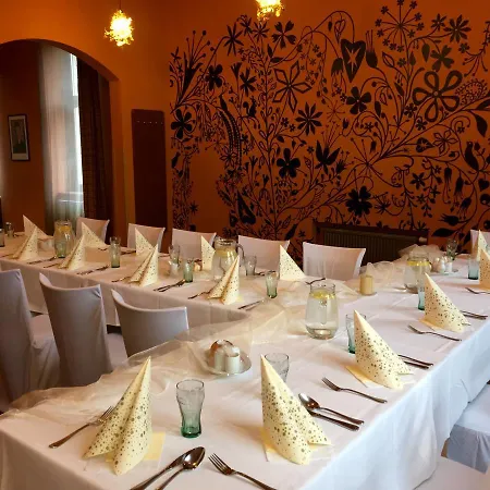 Hron Hotel 4*