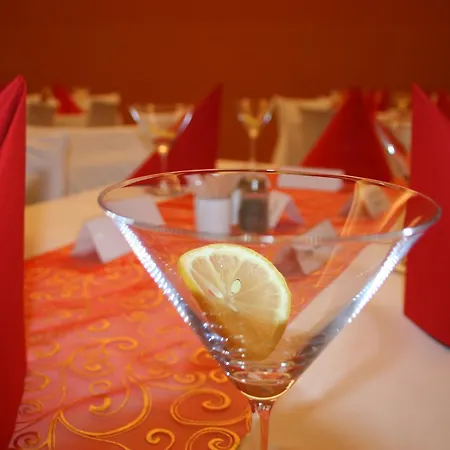 Hron Hotel 4*