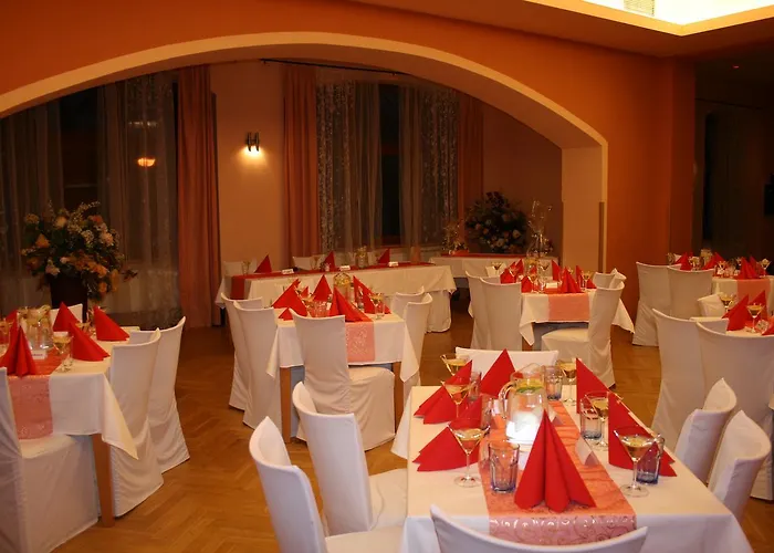 Hron Hotel 4*